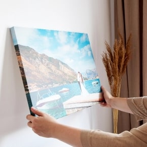 Check Level of your Canvas to Hang