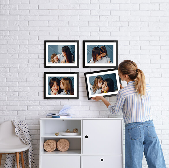 Easy Tips for Hanging Your Custom Framed Prints Easy Tips for Hanging Your Custom Framed Prints