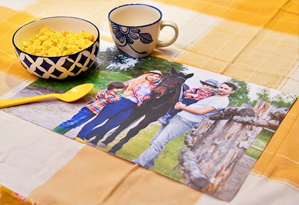Design Your Very Own Table Mats 